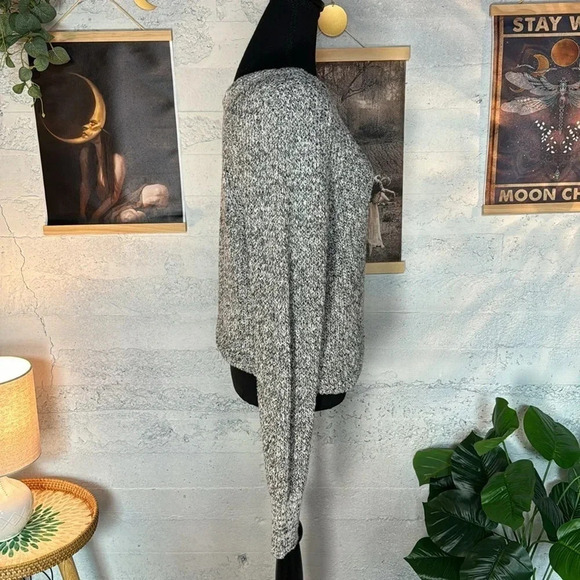 Free People Crew Neck Sweater Black and white 100% Cotton Size medium - Picture 5 of 10